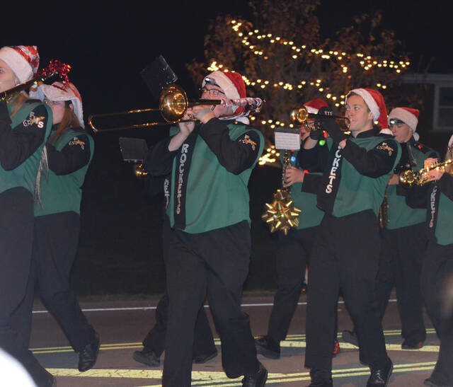 Mt. Orab kicks off holiday season with annual Christmas Parade The