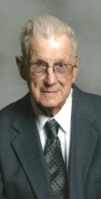 130084683_web1_CrowleyTpic