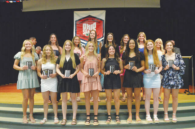 130644975_web1_american-div-softball
The 2024 Southern Buckeye Athletic/Academic Conference American Division First Team of softball all-stars pose with their awards. Front row, from the left, Lauren Diels (Wilmington), Morgan Schlosser (Western Brown), Charlee Helton (Western Brown), Gracie Heitker (Western Brown), Lilah Flores (Western Brown), Piper Willis (New Richmond), Kiera Kirk (New Richmond), and Averee Flamm (New Richmond); back row, Makenna Dorsch (Wilmington), Kathleen Carroll (New Richmond), Skye Shaw (Goshen), Kyleigh McClanahan (Goshen), Karley Goodin (Clinton-Massie), Aerianna King (Batavia), and Tegan Hughbanks (Batavia). Photo by Wade Linville
