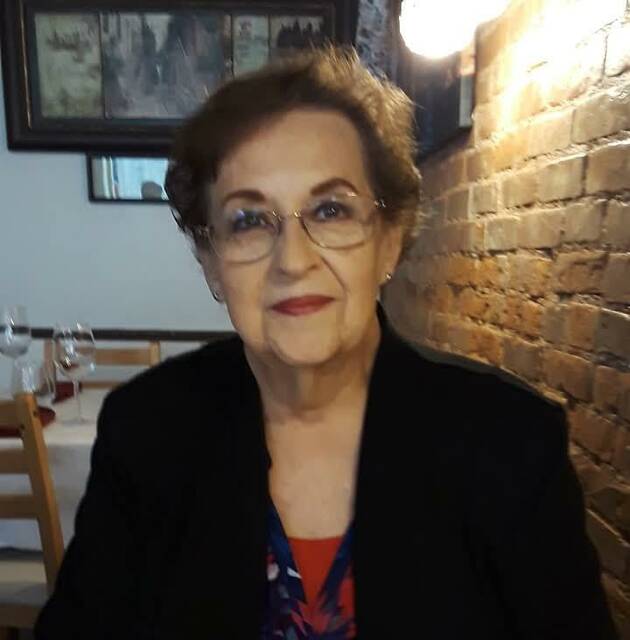 131322593_web1_Klein